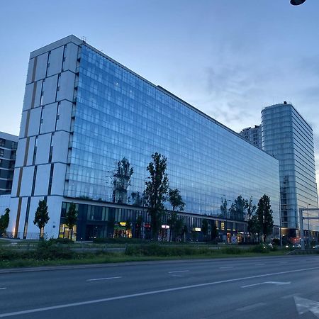 Apartamenty Wola Tower Na Prymasa - Z Widokiem Na City Warsaw Ngoại thất bức ảnh